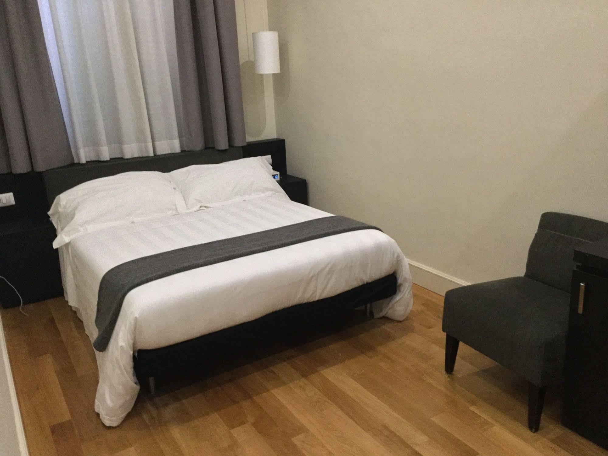 Rhome Terminal Guest House Řím Exteriér fotografie